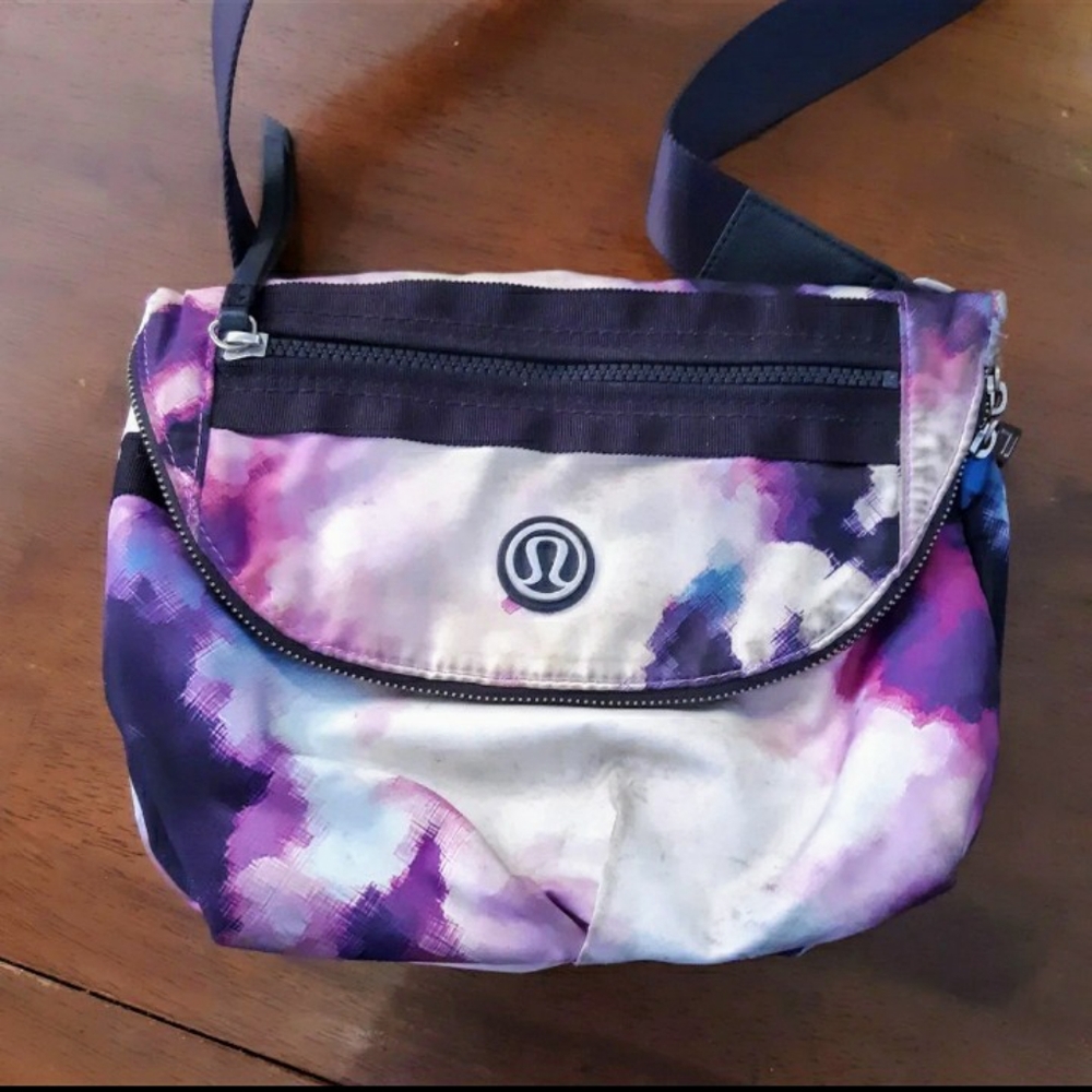 Lululemon Festival Bag Blooming Pixie Gem